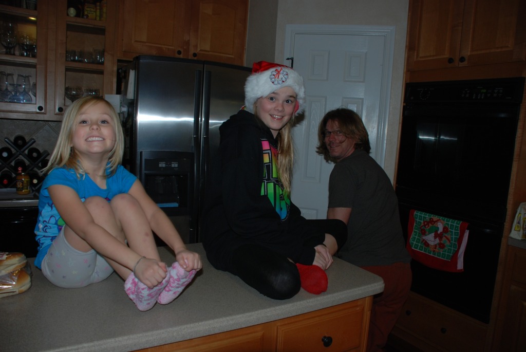 2013/2013 Christmas/1024x768_2013-12-20 15-02-43 Justin Arrives from Colorado.jpg